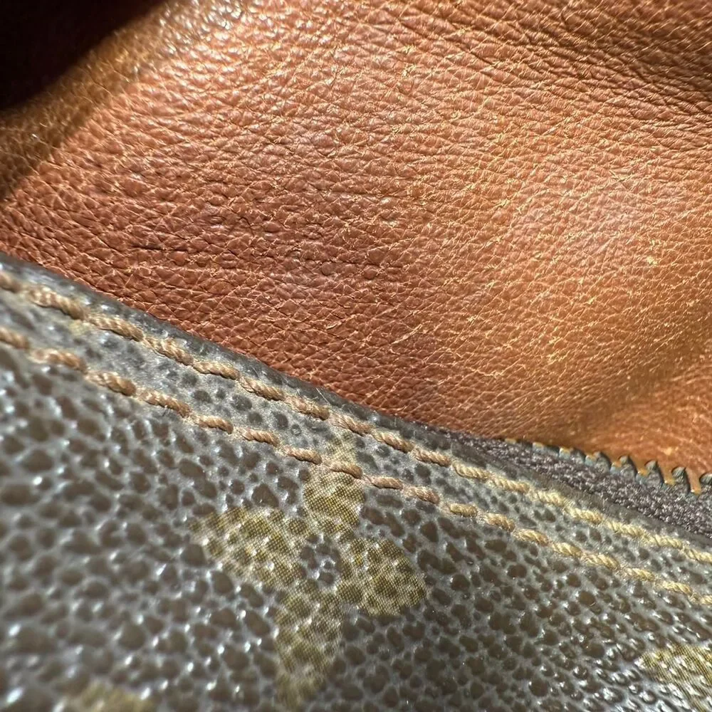 LOUIS VUITTON Monogram Papillon